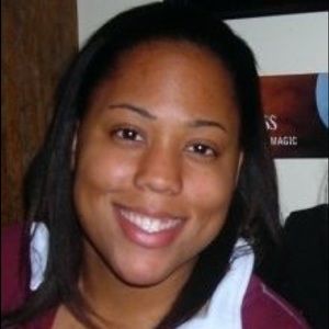 Meet your Posher, Tia